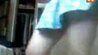 सेक्स बॉम्ब जेना प्रेस्ली एक बूबजॉब देते आणि तिची योनी rammed नाही