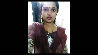 श्यामला बेब चपळ पांढरा मनुष्य करून गाढव मध्ये fucked
